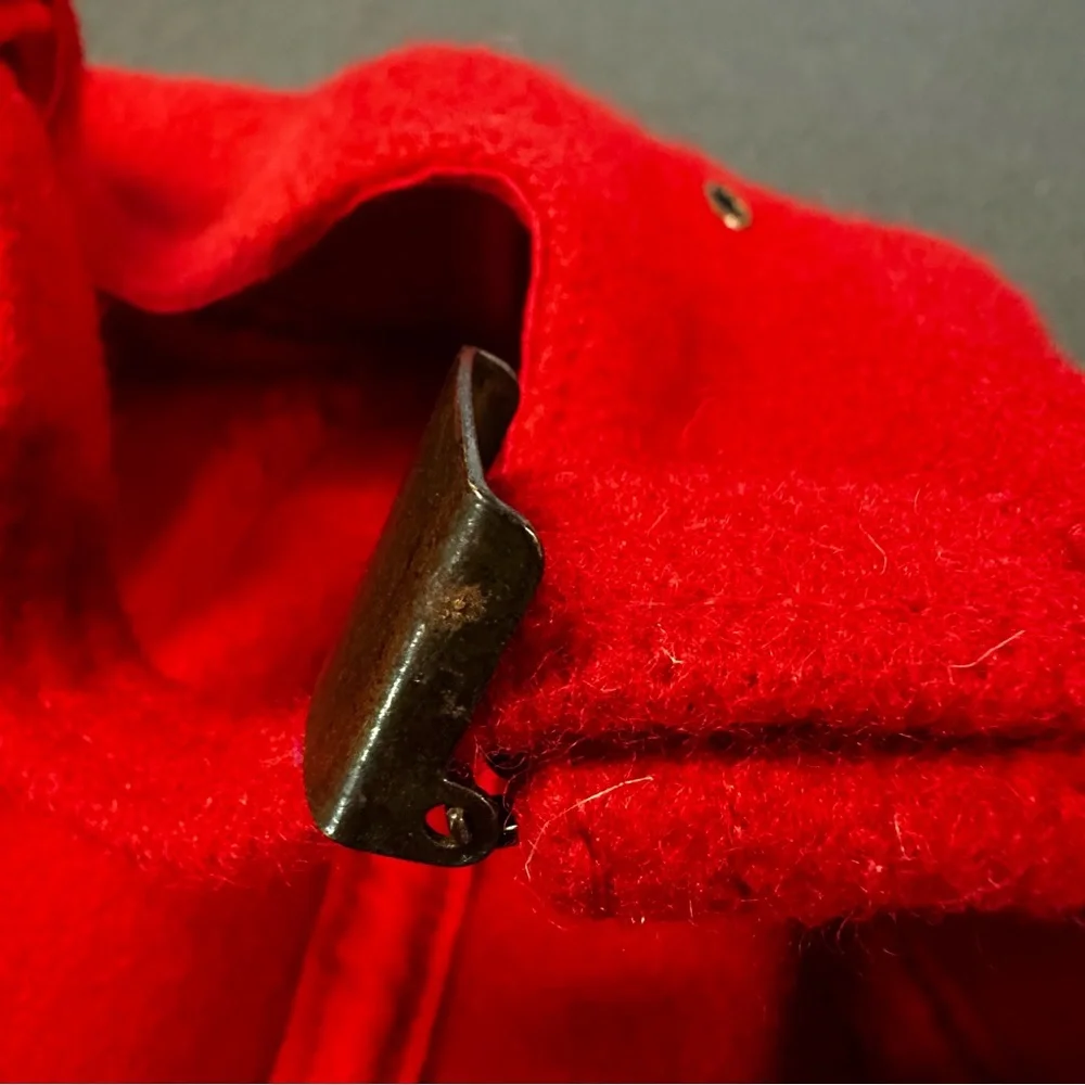 Vibrant Red Vintage GAP 80% Wool Women’s Adjustable Hat Made in USA - Picture 15 of 16